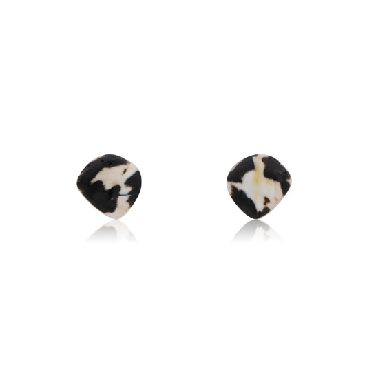 18K Graphic Mexican Shell Solo Stud Earrings